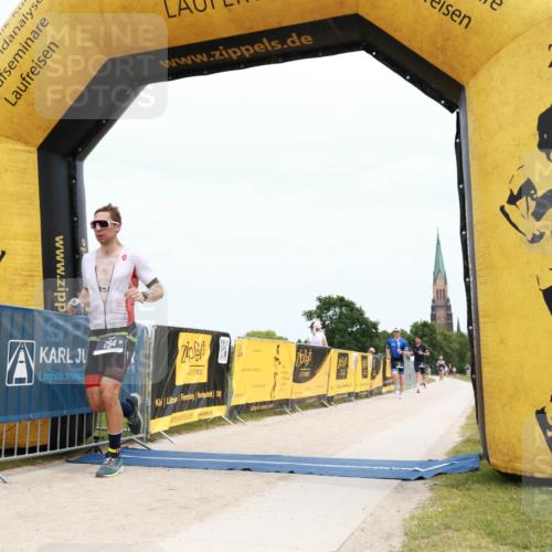 22.06.2025 - Viking Triathlon H.Heesch http://msf.ph/oto/8089845 22.06.2025 13:34:32 Laufen 294 meine-sportfotos.de
