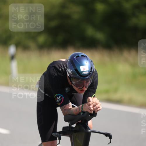 22.06.2025 - Viking Triathlon Yannick Fuchs http://msf.ph/oto/8089849 22.06.2025 11:05:37 Radfahren 93, 254, 335, 408, 535, 657, 661 meine-sportfotos.de