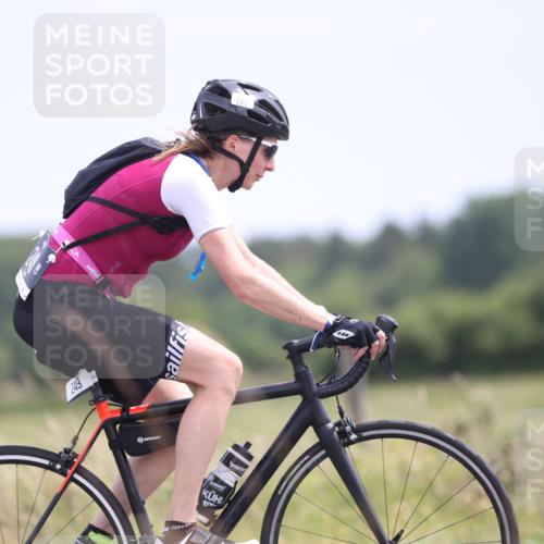 22.06.2025 - Viking Triathlon Yannick Fuchs http://msf.ph/oto/8089860 22.06.2025 13:21:42 Radfahren 249, 364, 460 meine-sportfotos.de
