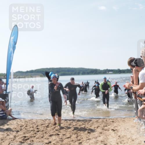 22.06.2025 - Viking Triathlon MichiJ http://msf.ph/oto/8089862 22.06.2025 10:37:40 Schwimmen 21, 131, 141, 163, 177, 187, 245, 396, 411, 433, 456, 506, 614, 619, 639, 645 meine-sportfotos.de