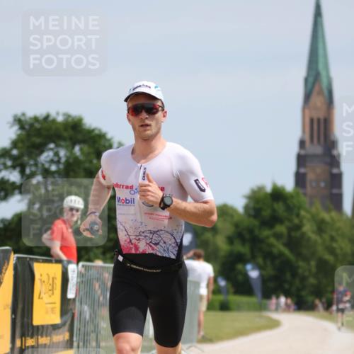 22.06.2025 - Viking Triathlon H.Heesch http://msf.ph/oto/8089870 22.06.2025 12:58:58 Laufen 521 meine-sportfotos.de