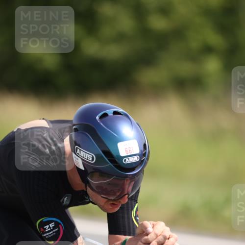 22.06.2025 - Viking Triathlon Yannick Fuchs http://msf.ph/oto/8089873 22.06.2025 11:05:37 Radfahren 93, 254, 335, 408, 535, 657, 661 meine-sportfotos.de