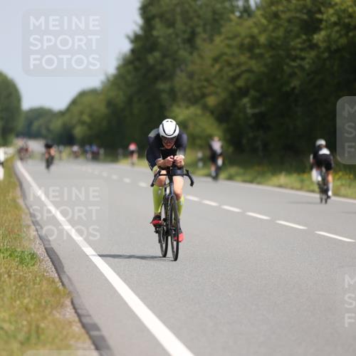 22.06.2025 - Viking Triathlon Yannick Fuchs http://msf.ph/oto/8089881 22.06.2025 11:50:42 Radfahren 234, 370, 411, 509 meine-sportfotos.de