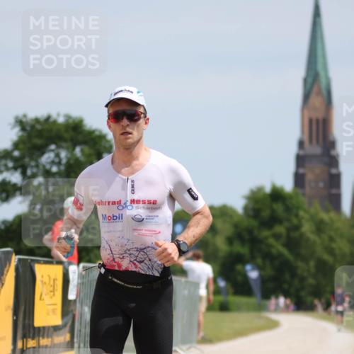 22.06.2025 - Viking Triathlon H.Heesch http://msf.ph/oto/8089891 22.06.2025 12:58:58 Laufen 521 meine-sportfotos.de