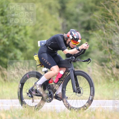 22.06.2025 - Viking Triathlon Yannick Fuchs http://msf.ph/oto/8089893 22.06.2025 13:21:51 Radfahren 37, 364, 406 meine-sportfotos.de