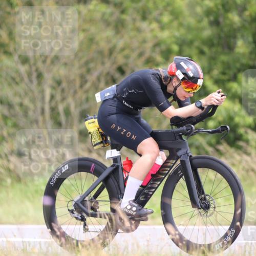 22.06.2025 - Viking Triathlon Yannick Fuchs http://msf.ph/oto/8089899 22.06.2025 13:21:51 Radfahren 37, 364, 406 meine-sportfotos.de