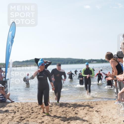 22.06.2025 - Viking Triathlon MichiJ http://msf.ph/oto/8089907 22.06.2025 10:37:41 Schwimmen 21, 141, 163, 177, 187, 245, 396, 411, 433, 456, 506, 614, 619, 639, 645 meine-sportfotos.de