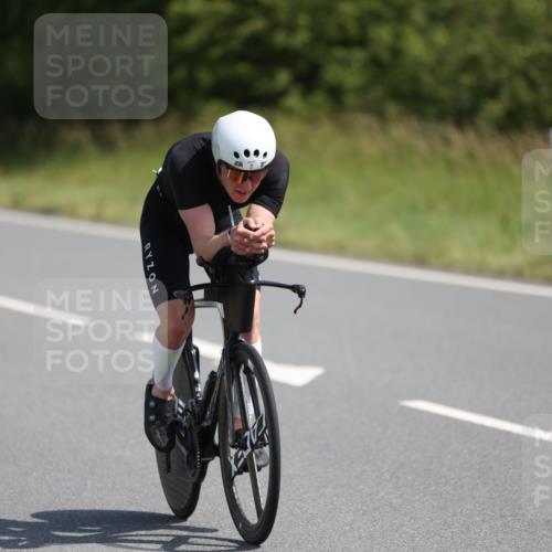 22.06.2025 - Viking Triathlon Yannick Fuchs http://msf.ph/oto/8089920 22.06.2025 11:06:06 Radfahren 1, 2, 44, 171, 281, 530, 610, 644, 655 meine-sportfotos.de