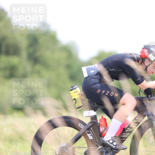 22.06.2025 - Viking Triathlon Yannick Fuchs http://msf.ph/oto/8089921 22.06.2025 13:21:52 Radfahren 37, 133, 364, 406 meine-sportfotos.de