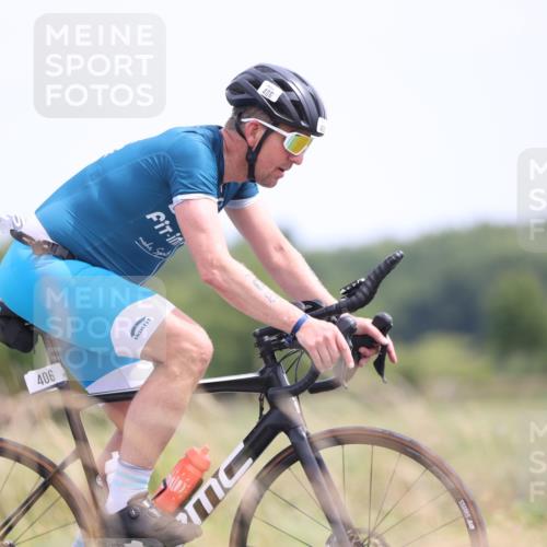 22.06.2025 - Viking Triathlon Yannick Fuchs http://msf.ph/oto/8089952 22.06.2025 13:21:54 Radfahren 37, 133, 364, 406 meine-sportfotos.de