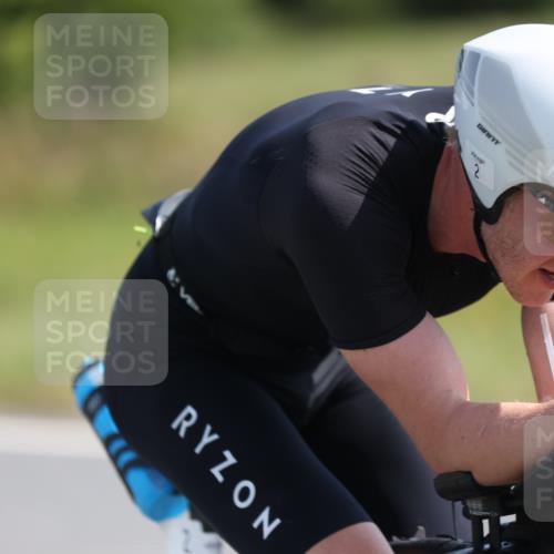 22.06.2025 - Viking Triathlon Yannick Fuchs http://msf.ph/oto/8089961 22.06.2025 11:06:07 Radfahren 1, 2, 44, 171, 281, 487, 530, 610, 644, 655 meine-sportfotos.de
