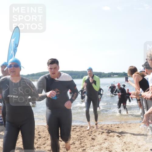 22.06.2025 - Viking Triathlon MichiJ http://msf.ph/oto/8089972 22.06.2025 10:37:43 Schwimmen 21, 141, 163, 177, 187, 245, 396, 411, 433, 506, 614, 619, 639, 645 meine-sportfotos.de