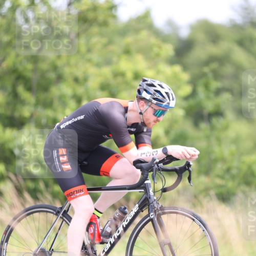 22.06.2025 - Viking Triathlon Yannick Fuchs http://msf.ph/oto/8089977 22.06.2025 13:22:00 Radfahren 133 meine-sportfotos.de