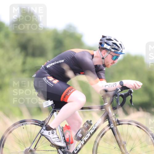 22.06.2025 - Viking Triathlon Yannick Fuchs http://msf.ph/oto/8089984 22.06.2025 13:22:00 Radfahren 133 meine-sportfotos.de