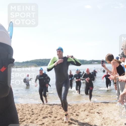22.06.2025 - Viking Triathlon MichiJ http://msf.ph/oto/8090018 22.06.2025 10:37:44 Schwimmen 141, 163, 177, 187, 245, 396, 411, 433, 506, 614, 619, 639, 645 meine-sportfotos.de