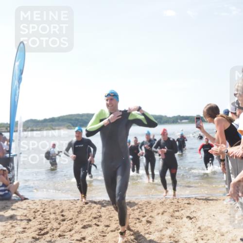 22.06.2025 - Viking Triathlon MichiJ http://msf.ph/oto/8090030 22.06.2025 10:37:44 Schwimmen 141, 163, 177, 187, 245, 396, 411, 433, 506, 614, 619, 639, 645 meine-sportfotos.de