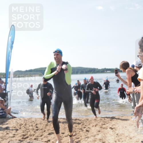 22.06.2025 - Viking Triathlon MichiJ http://msf.ph/oto/8090043 22.06.2025 10:37:44 Schwimmen 141, 163, 177, 187, 245, 396, 411, 433, 506, 614, 619, 639, 645 meine-sportfotos.de