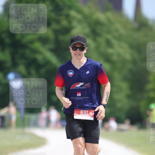 22.06.2025 - Viking Triathlon H.Heesch http://msf.ph/oto/8090065 22.06.2025 12:59:08 Laufen 631 meine-sportfotos.de