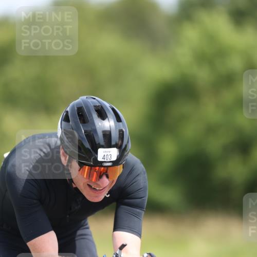 22.06.2025 - Viking Triathlon Yannick Fuchs http://msf.ph/oto/8090100 22.06.2025 11:50:56 Radfahren 14, 17, 358, 403, 440 meine-sportfotos.de