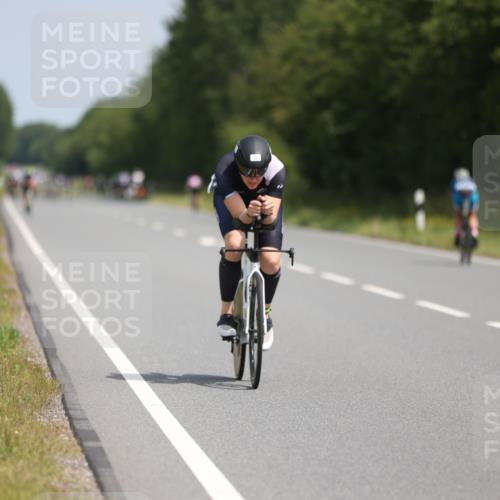 22.06.2025 - Viking Triathlon Yannick Fuchs http://msf.ph/oto/8090119 22.06.2025 11:51:01 Radfahren 14, 41, 358, 440, 655 meine-sportfotos.de