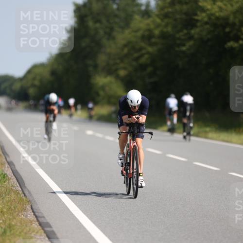 22.06.2025 - Viking Triathlon Yannick Fuchs http://msf.ph/oto/8090124 22.06.2025 11:06:39 Radfahren 10, 41, 54, 81, 148, 181, 194, 275, 389, 419, 505, 624, 625 meine-sportfotos.de
