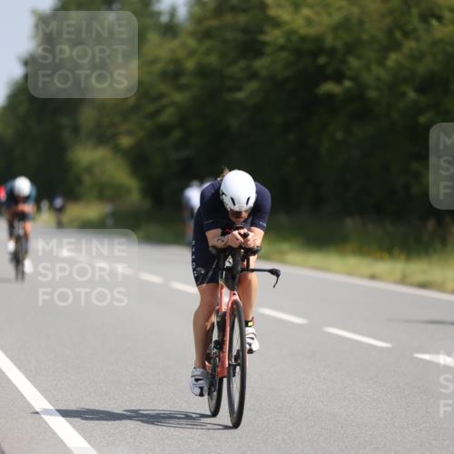 22.06.2025 - Viking Triathlon Yannick Fuchs http://msf.ph/oto/8090139 22.06.2025 11:06:40 Radfahren 10, 41, 54, 81, 148, 181, 194, 275, 389, 505, 538, 624, 625 meine-sportfotos.de