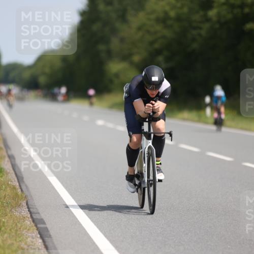 22.06.2025 - Viking Triathlon Yannick Fuchs http://msf.ph/oto/8090150 22.06.2025 11:51:02 Radfahren 14, 41, 324, 358, 440, 655 meine-sportfotos.de