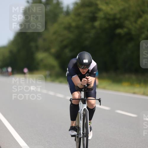 22.06.2025 - Viking Triathlon Yannick Fuchs http://msf.ph/oto/8090164 22.06.2025 11:51:02 Radfahren 14, 41, 324, 358, 440, 655 meine-sportfotos.de