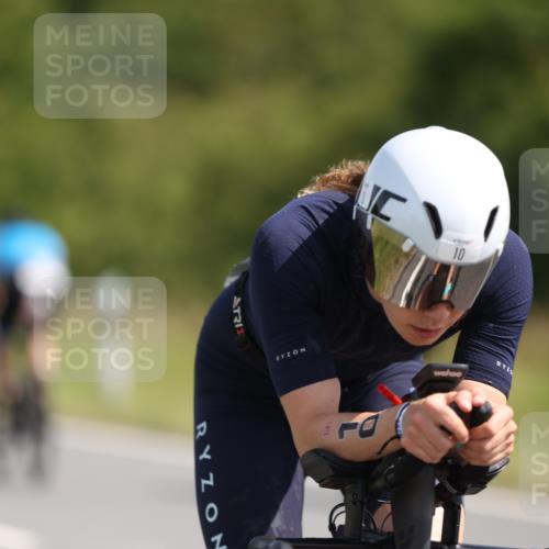 22.06.2025 - Viking Triathlon Yannick Fuchs http://msf.ph/oto/8090173 22.06.2025 11:06:41 Radfahren 10, 41, 54, 81, 148, 181, 194, 275, 389, 505, 538, 624, 625 meine-sportfotos.de