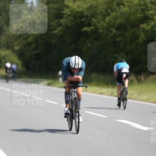 22.06.2025 - Viking Triathlon Yannick Fuchs http://msf.ph/oto/8090181 22.06.2025 11:06:42 Radfahren 10, 41, 54, 81, 148, 181, 194, 275, 389, 505, 538, 624, 625 meine-sportfotos.de