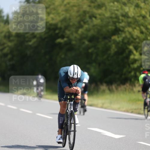 22.06.2025 - Viking Triathlon Yannick Fuchs http://msf.ph/oto/8090190 22.06.2025 11:06:43 Radfahren 10, 41, 54, 81, 181, 194, 275, 505, 538, 624, 625 meine-sportfotos.de