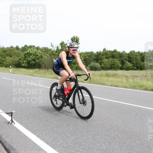 22.06.2025 - Viking Triathlon Yannick Fuchs http://msf.ph/oto/8090205 22.06.2025 13:24:37 Radfahren 197, 308, 531 meine-sportfotos.de