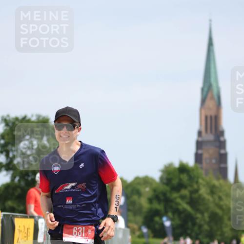 22.06.2025 - Viking Triathlon H.Heesch http://msf.ph/oto/8090212 22.06.2025 12:59:12 Laufen 631 meine-sportfotos.de