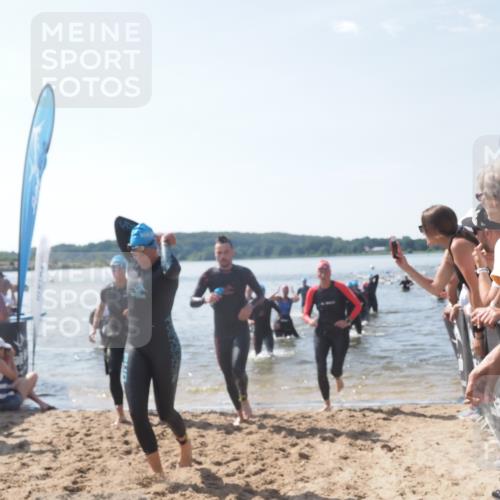 22.06.2025 - Viking Triathlon MichiJ http://msf.ph/oto/8090221 22.06.2025 10:37:47 Schwimmen 163, 177, 245, 335, 396, 411, 433, 506, 614, 619, 639, 645 meine-sportfotos.de