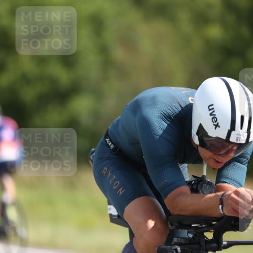 22.06.2025 - Viking Triathlon Yannick Fuchs http://msf.ph/oto/8090255 22.06.2025 11:06:44 Radfahren 10, 41, 54, 81, 181, 194, 238, 275, 505, 538, 624, 625 meine-sportfotos.de