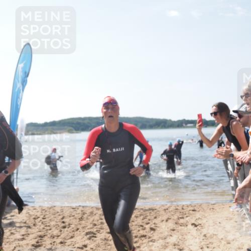 22.06.2025 - Viking Triathlon MichiJ http://msf.ph/oto/8090311 22.06.2025 10:37:50 Schwimmen 146, 245, 335, 396, 411, 433, 506, 614, 619, 645 meine-sportfotos.de
