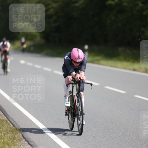 22.06.2025 - Viking Triathlon Yannick Fuchs http://msf.ph/oto/8090312 22.06.2025 11:07:19 Radfahren 122, 358, 414, 526, 544, 617, 638 meine-sportfotos.de