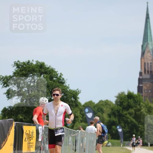 22.06.2025 - Viking Triathlon H.Heesch http://msf.ph/oto/8090316 22.06.2025 13:00:01 Laufen 294 meine-sportfotos.de