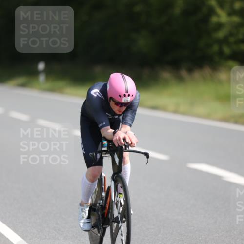 22.06.2025 - Viking Triathlon Yannick Fuchs http://msf.ph/oto/8090317 22.06.2025 11:07:19 Radfahren 122, 358, 414, 526, 544, 617, 638 meine-sportfotos.de