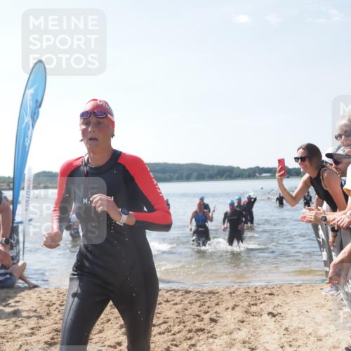 22.06.2025 - Viking Triathlon MichiJ http://msf.ph/oto/8090321 22.06.2025 10:37:50 Schwimmen 146, 245, 335, 396, 411, 433, 506, 614, 619, 645 meine-sportfotos.de