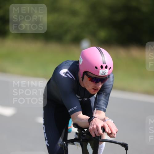 22.06.2025 - Viking Triathlon Yannick Fuchs http://msf.ph/oto/8090333 22.06.2025 11:07:20 Radfahren 122, 358, 414, 526, 544, 617, 638 meine-sportfotos.de