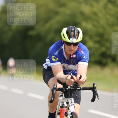 22.06.2025 - Viking Triathlon Yannick Fuchs http://msf.ph/oto/8090336 22.06.2025 11:51:16 Radfahren 99, 236, 241, 310, 324, 651 meine-sportfotos.de