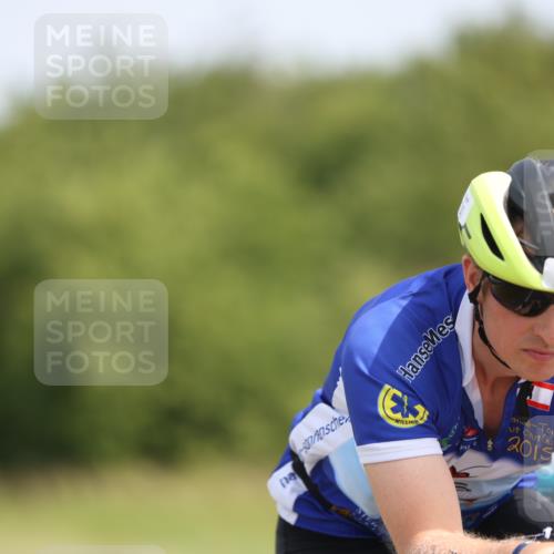 22.06.2025 - Viking Triathlon Yannick Fuchs http://msf.ph/oto/8090356 22.06.2025 11:51:16 Radfahren 99, 236, 241, 310, 324, 651 meine-sportfotos.de