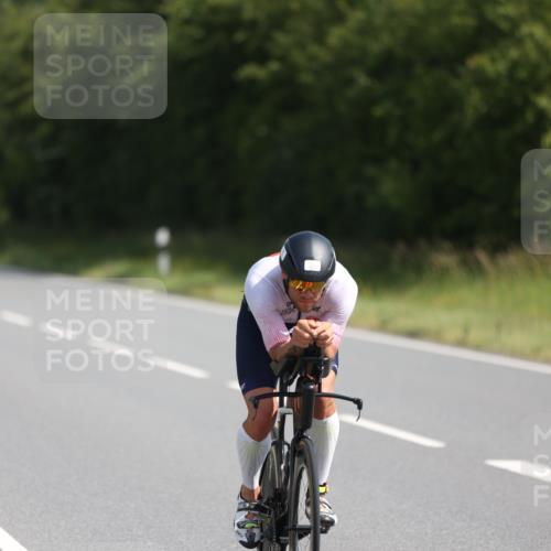 22.06.2025 - Viking Triathlon Yannick Fuchs http://msf.ph/oto/8090391 22.06.2025 11:07:22 Radfahren 122, 128, 220, 358, 414, 450, 526, 544, 617, 638 meine-sportfotos.de