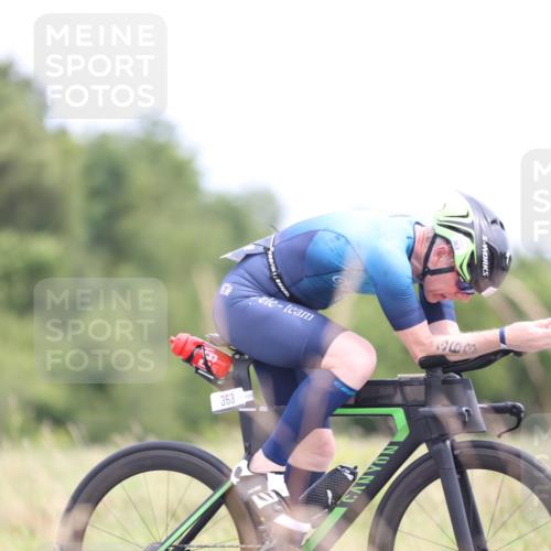 22.06.2025 - Viking Triathlon Yannick Fuchs http://msf.ph/oto/8090418 22.06.2025 13:25:12 Radfahren 16, 24, 363 meine-sportfotos.de