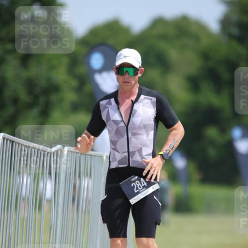 22.06.2025 - Viking Triathlon H.Heesch http://msf.ph/oto/8090420 22.06.2025 13:00:16 Laufen 284 meine-sportfotos.de
