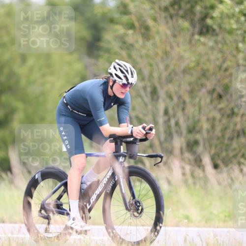 22.06.2025 - Viking Triathlon Yannick Fuchs http://msf.ph/oto/8090452 22.06.2025 13:25:14 Radfahren 16, 24, 363 meine-sportfotos.de