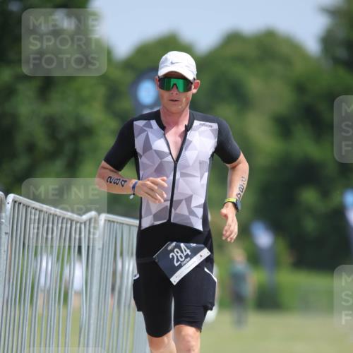 22.06.2025 - Viking Triathlon H.Heesch http://msf.ph/oto/8090453 22.06.2025 13:00:16 Laufen 284 meine-sportfotos.de