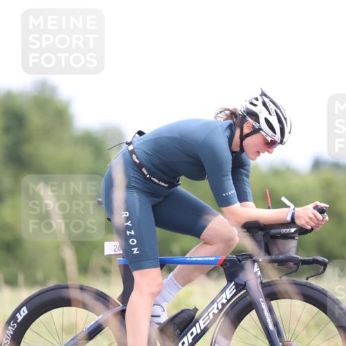 22.06.2025 - Viking Triathlon Yannick Fuchs http://msf.ph/oto/8090486 22.06.2025 13:25:15 Radfahren 16, 24, 363 meine-sportfotos.de