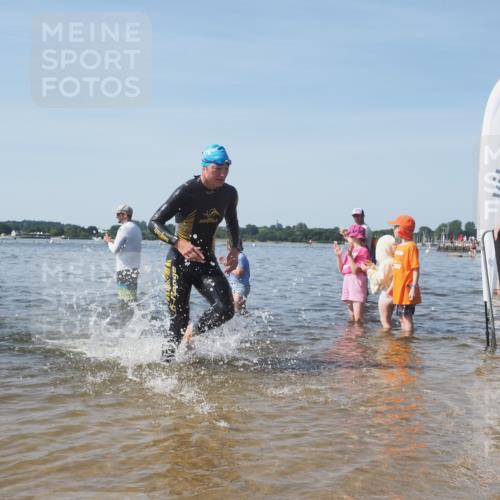 22.06.2025 - Viking Triathlon KatJ http://msf.ph/oto/8090503 22.06.2025 10:26:20 Schwimmen 9, 526 meine-sportfotos.de